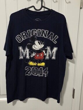 Disney Mickey Mouse’s MOM 2014 Shirt Navy Blue Womens L  Short Sleeve VTG